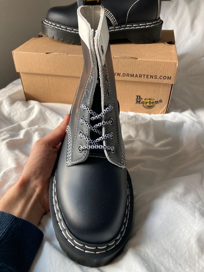 Bottines Femme Dr. Martens 1461 Bex Mono Noir et Blanc – Semelle Épaisse – Taille 38 - photo numéro 2