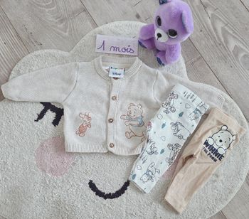 Gilet et 2 leggings Winnie 1 mois