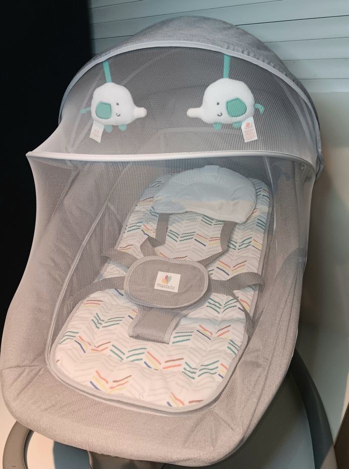 Balancoire électrique pour bébé jusqu'à 20kg - photo numéro 3