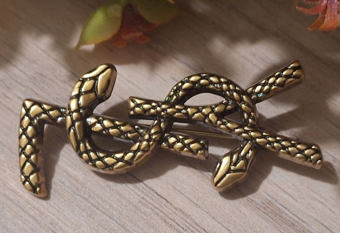 Broche femme YSL - photo numéro 7