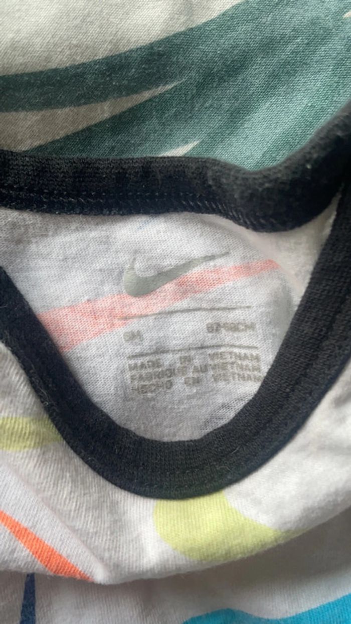 Bodys Nike - photo numéro 2