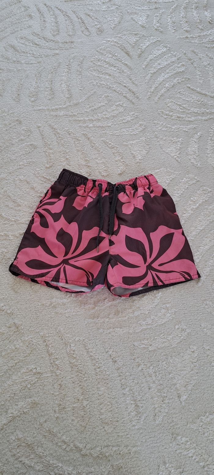 Short de bain NKY Taille 6 ans