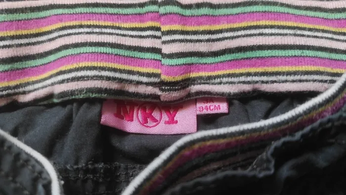 Pantalon noir 3 ans - photo numéro 4