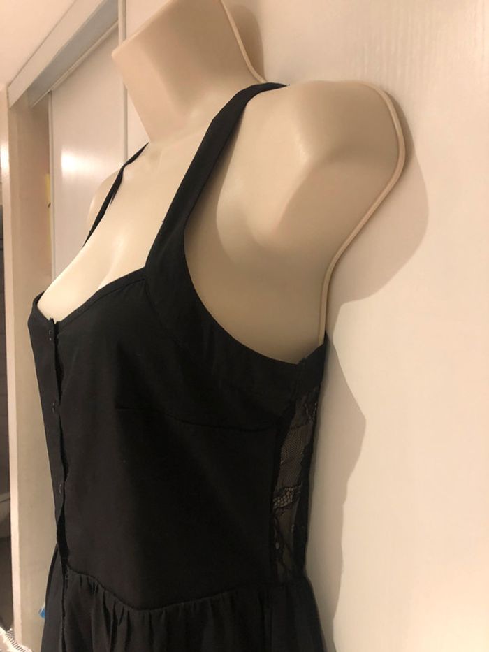 Petite robe noire Jennyfer dos en dentelle  taille 34 - photo numéro 16