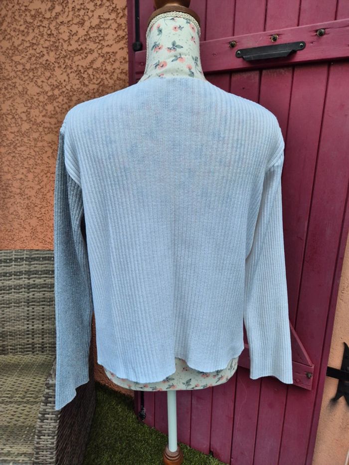 Pull à manches longues pour femme T. 42/44 - photo numéro 4