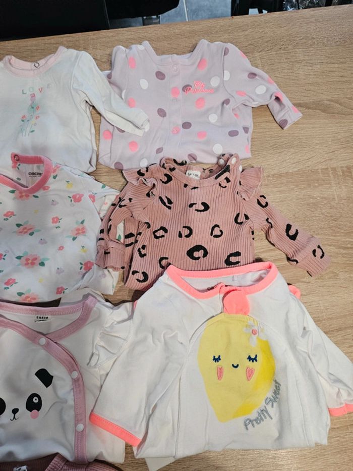 Lot pyjama leger bébé 1 mois - photo numéro 4
