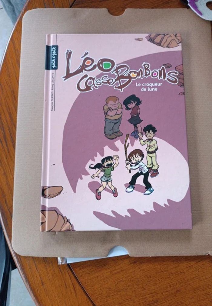 Leo casse bonbons
