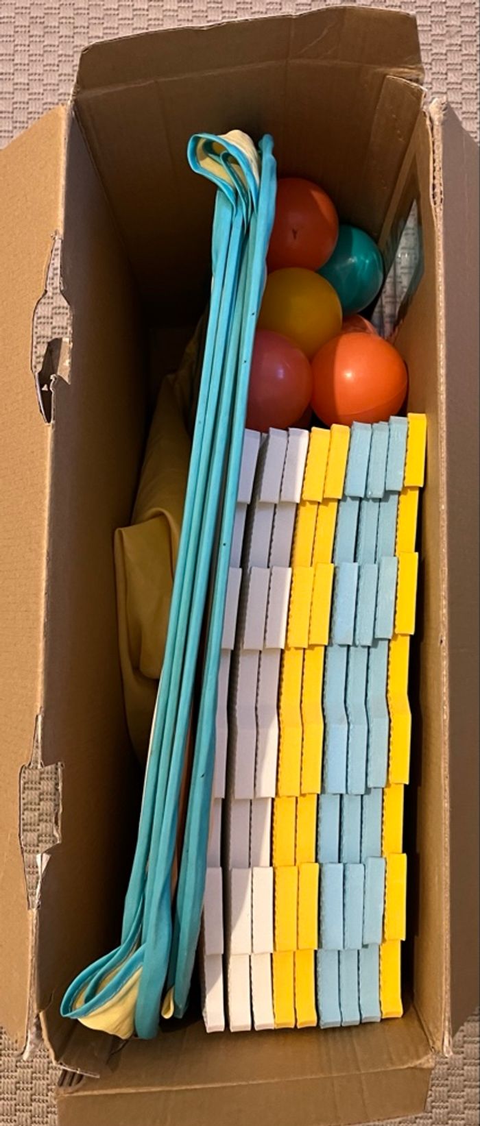 Piscine à balle + tapis - photo numéro 2