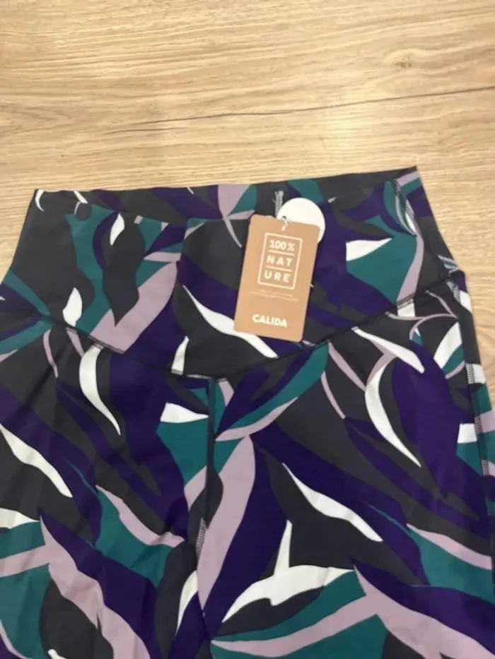 Legging sport Calida taille M neuf avec étiquette Prix neuf 99,95€ - photo numéro 4