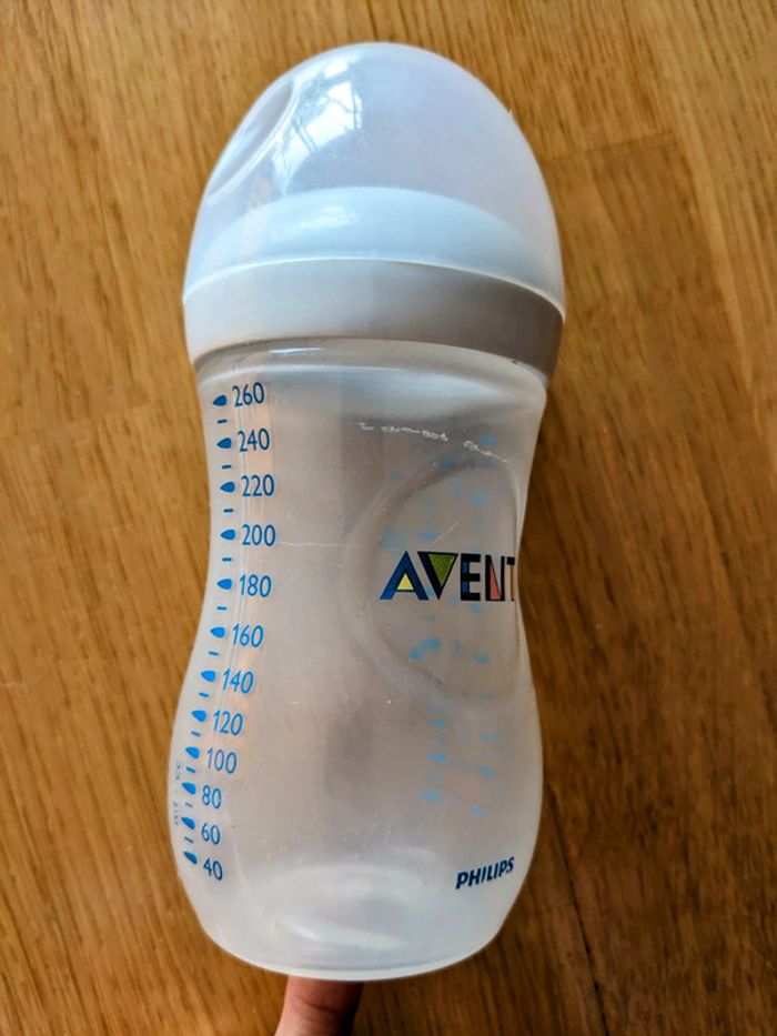 Lot de biberons - photo numéro 11