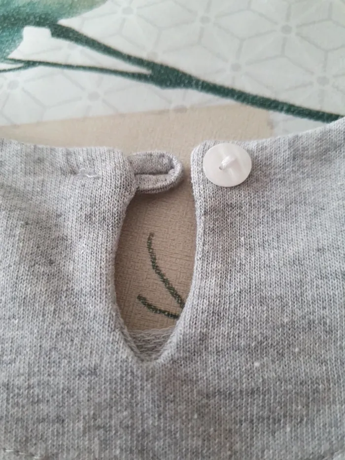 Petit pull 18 mois - photo numéro 4
