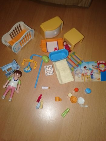 Playmobil 4286 complet chambre bébé