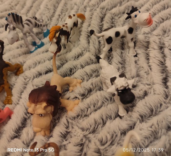 Lot d'animaux - photo numéro 5