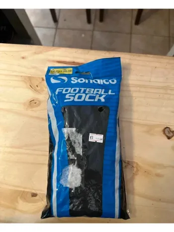 Chaussettes de foot – Neuf – Taille 26-32