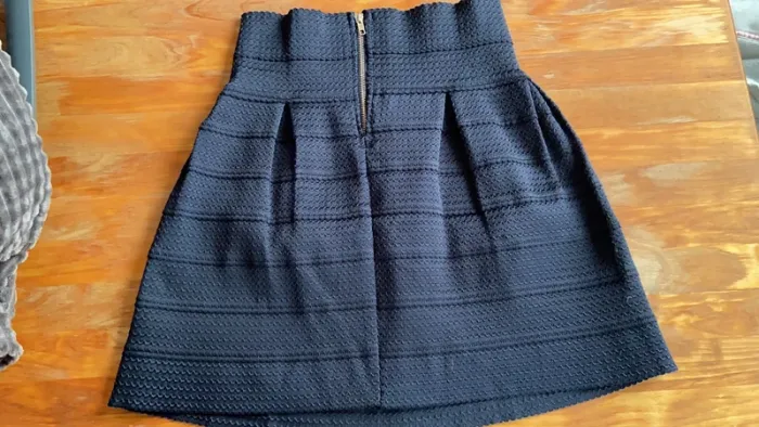 Jupe bleu marine taille M - photo numéro 3