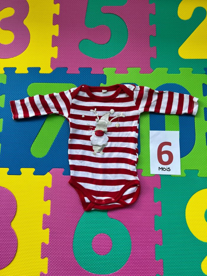 Lot de Noël 6 mois - photo numéro 3