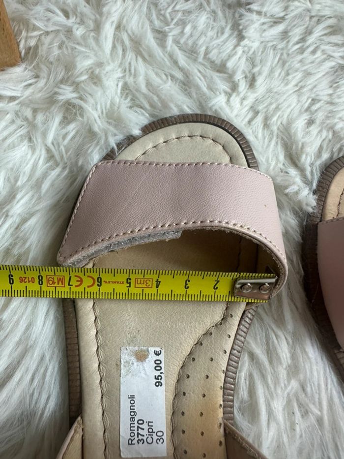 Paire de sandales rose Romagnoli taille 30 - photo numéro 8