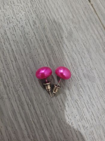 Paire boucles-d'oreilles fantaisie Fushia🎀