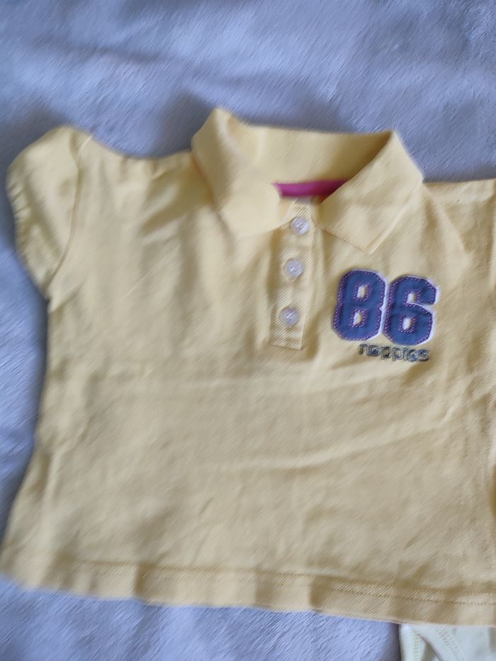 Lot bodies et polo 18 mois - photo numéro 2