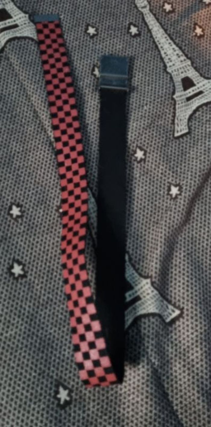 Ceinture noir et rouge