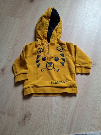 Pull à capuche