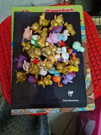 Gros lot de plus de 40 figurines match