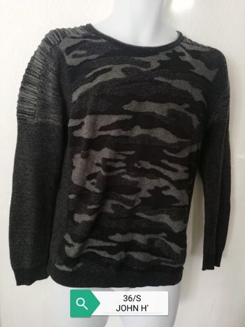 Pull style camouflage homme 36