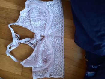 Brassière rose