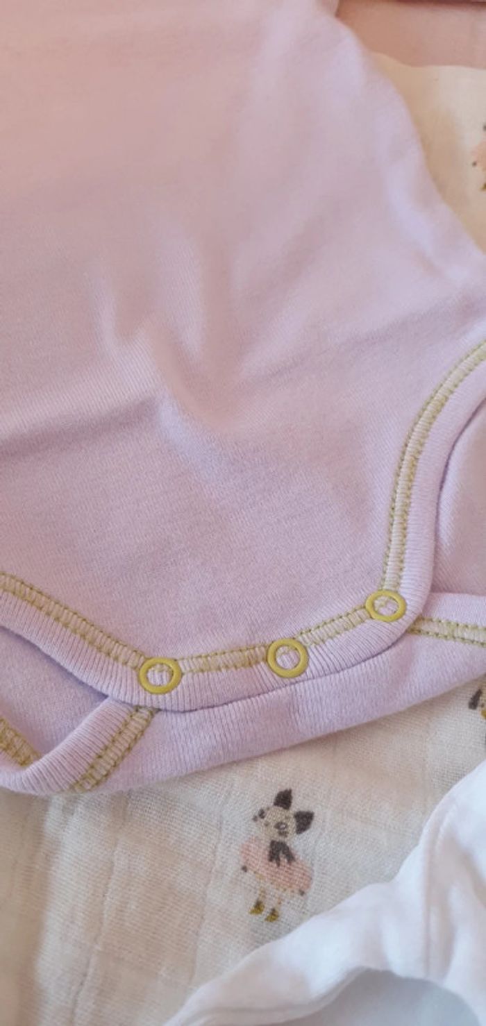 Lot de 2 bodies Obaibi taille naissance neufs sans étiquette - photo numéro 9