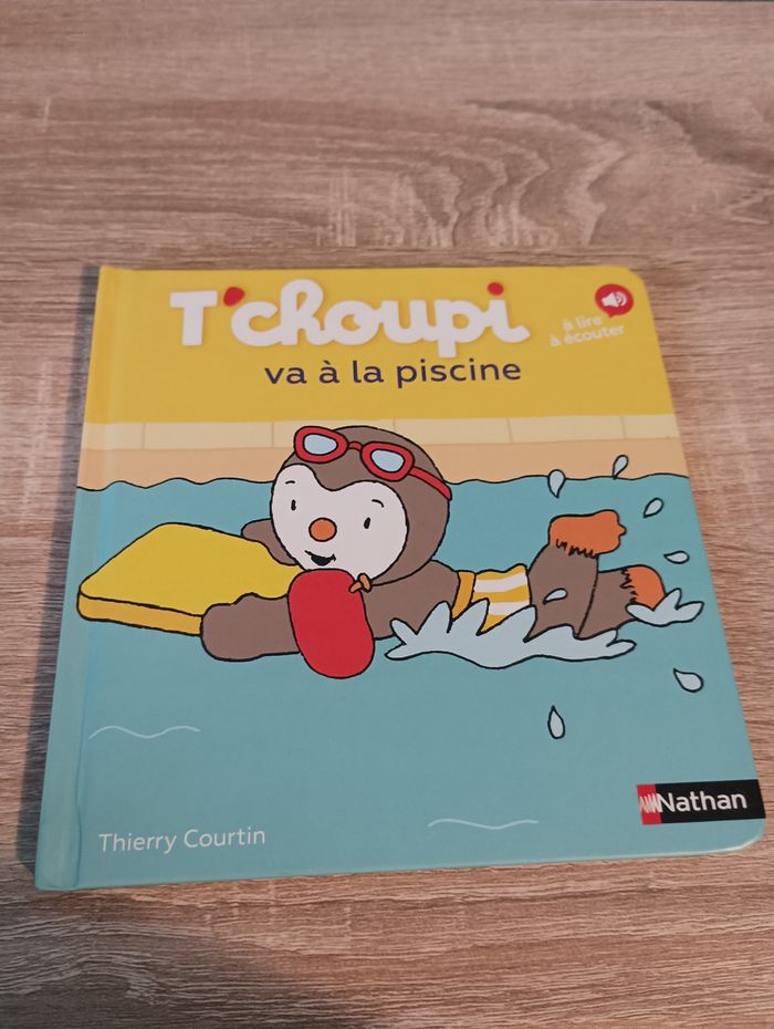Livre T'choupi va a la piscine histoire a lire et à écouter