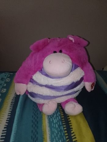 Cochon qui fait le bruit du cochon