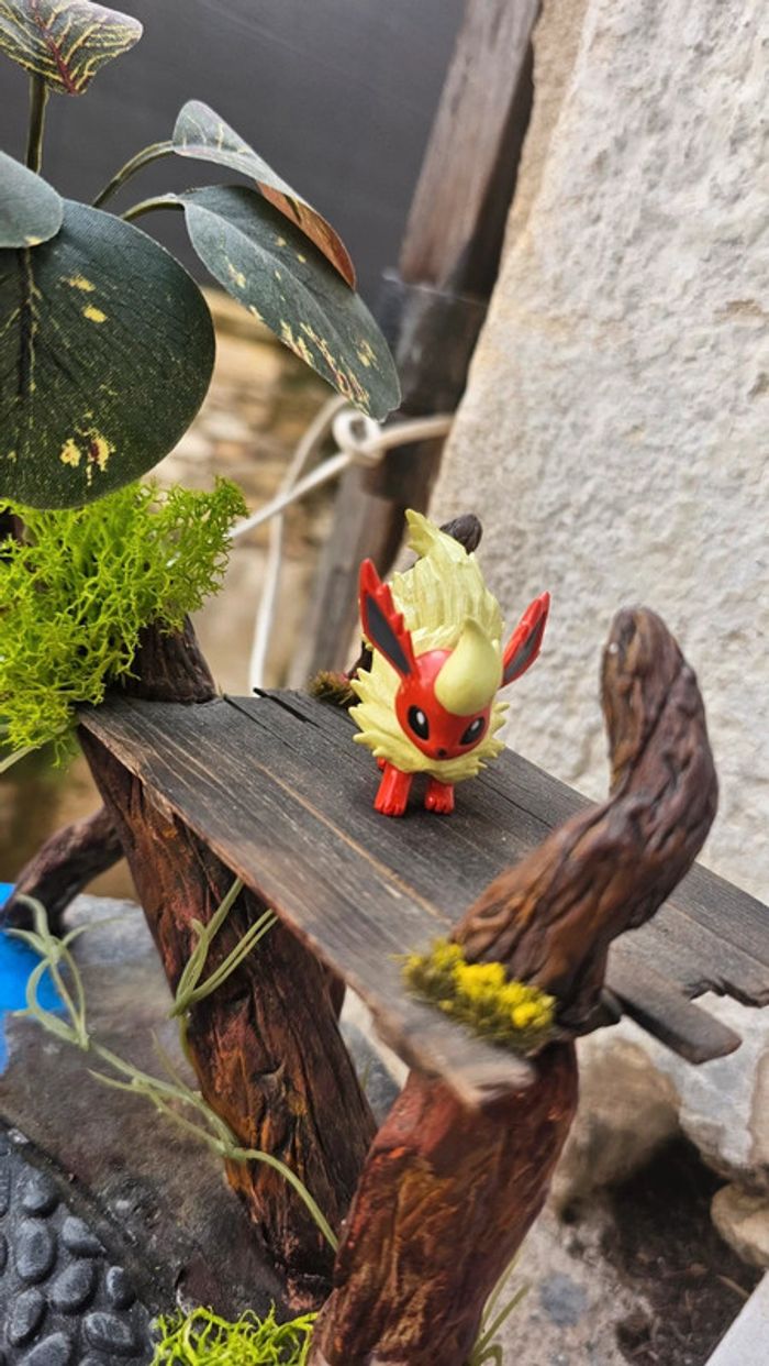 Super figurine Pokemon Nintendo tomy C.G.T.S.J pyroli - photo numéro 2