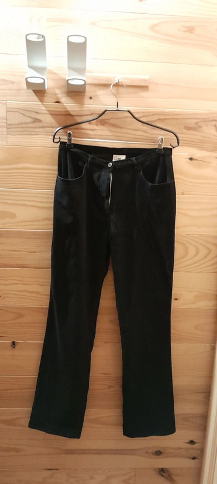 Pantalon style velours gris brillant