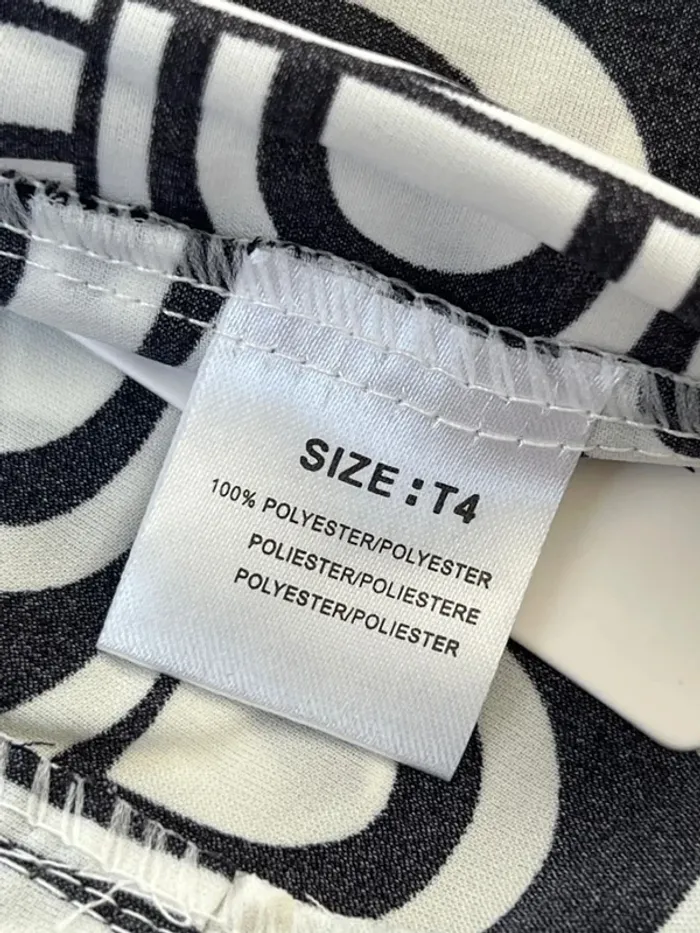 SOLDE Blouse manches courtes taille 4 ; taille 48 - Christy ( grande taille)  - neuf - photo numéro 7