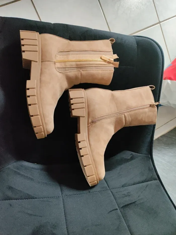Botte beige façon daim taille 39 beige - photo numéro 7