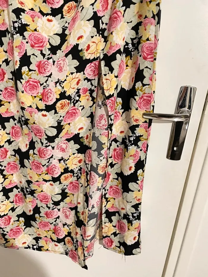 Robe a fleurs - photo numéro 4