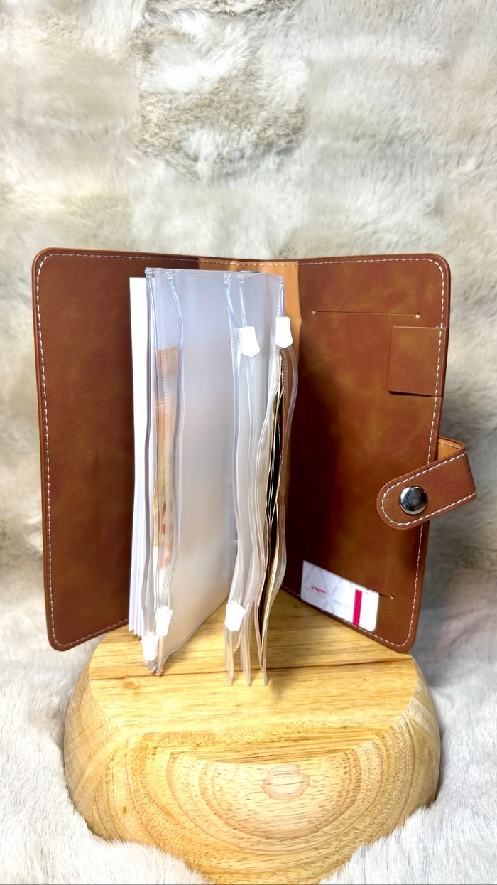 Organisateur budgétaire A6 neuf en similicuir marron – classeur d’économie élégant avec pochettes et bouton-pression - photo numéro 7