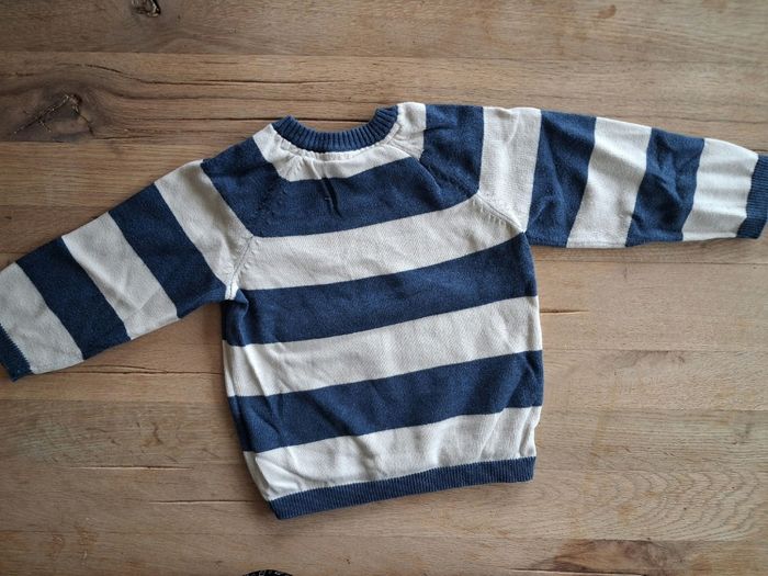Pull H&M 12-18 mois - photo numéro 2