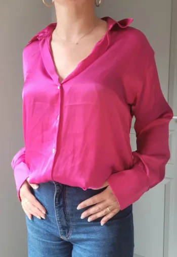 Chemise satinée jamais portée zara fuchsia