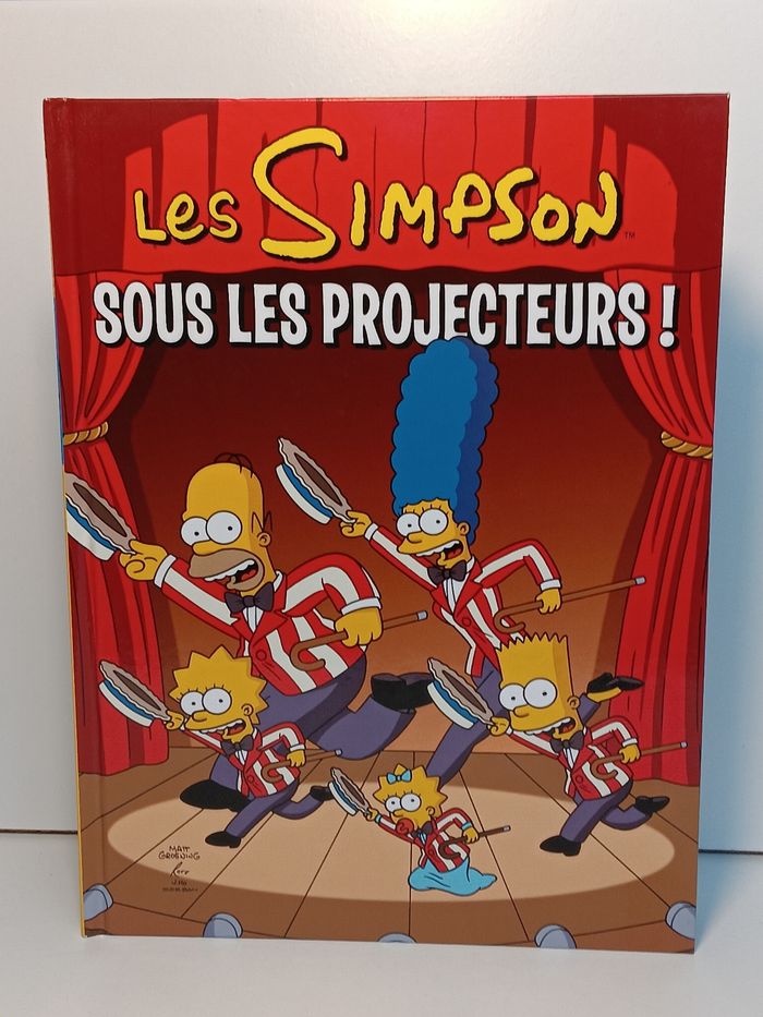 Livre Bande dessinée les Simpson Sous les projecteurs