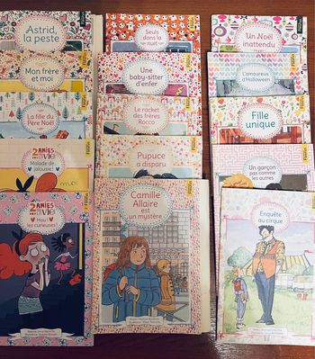Lot de 15 histoires sous forme de mini roman