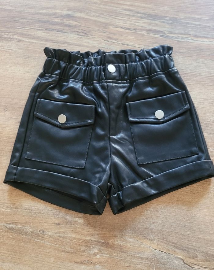 Short simili