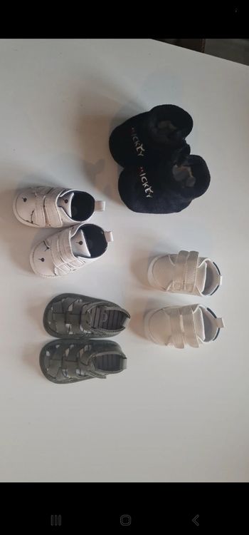 Lot chaussure bébé
