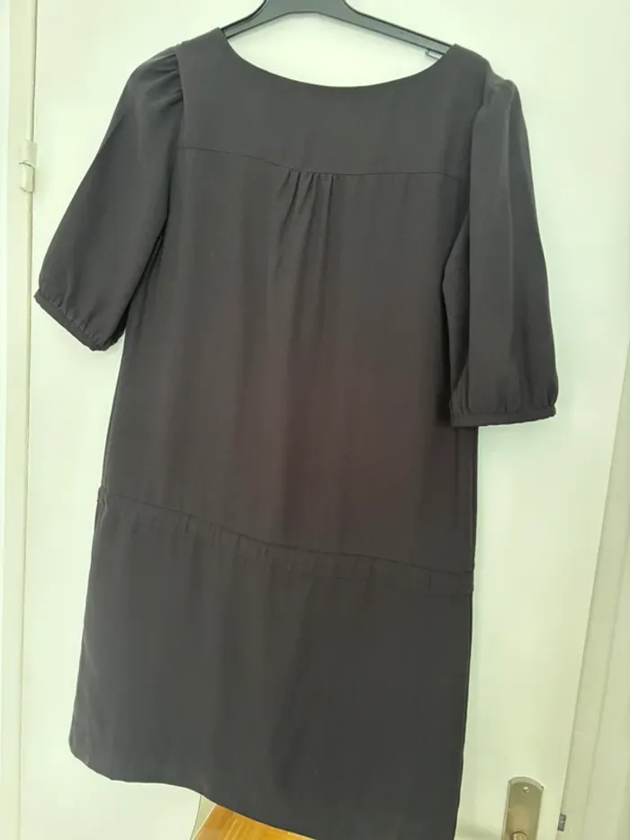 Robe noire galon taille T38 - photo numéro 4