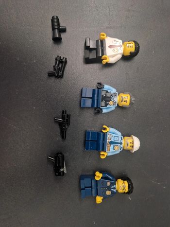 Lot de minifigures police lego