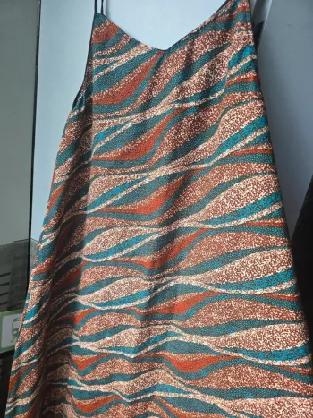 Robe en wax à fines bretelles – élégante de M à XL