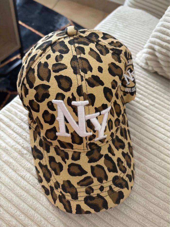 Casquette léopard