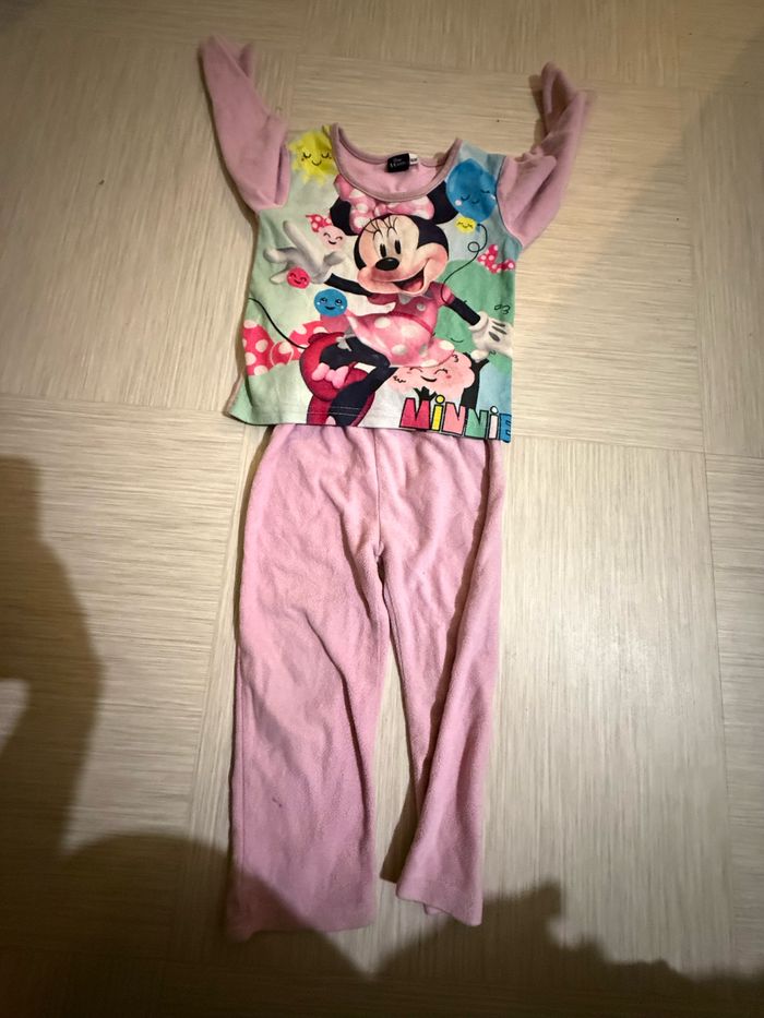 Pyjama Minnie
