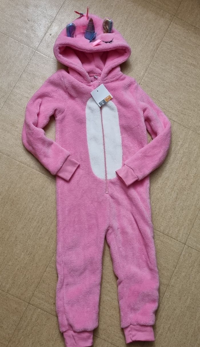 combi pyj LICORNE taille  23 mois 🎁 neuf