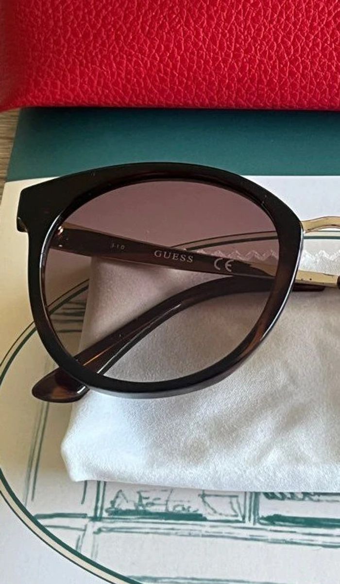 Lunettes de soleil Guess - photo numéro 4